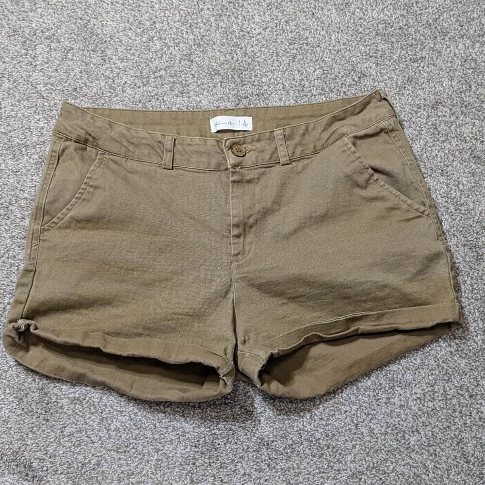 ACTIVE USA, Tan Brown Cuffed Mid Rise Stretch Cotton Shorts; Size L